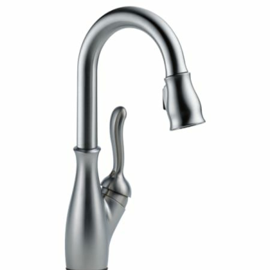 * Pullout Spray | Outlet Delta Leland Deck Mounted Single Handle Pull-Down Bar Faucet With Touch Clean, Touch2O, Magnatite Docking, And Diamond Seal Technology