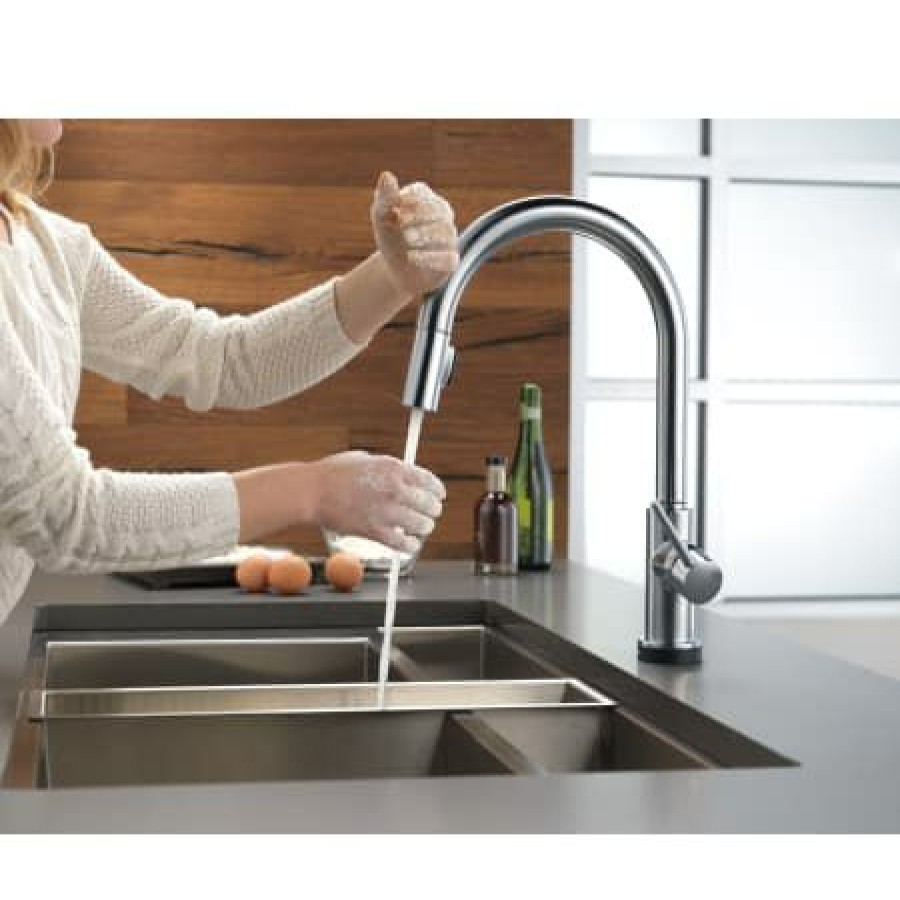 * Pullout Spray | Promo Delta Trinsic Pull-Down Kitchen Faucet With On/Off Touch Activation, Magnetic Docking Spray Head Includes Lifetime Warranty (5 Year On Electronic Parts)