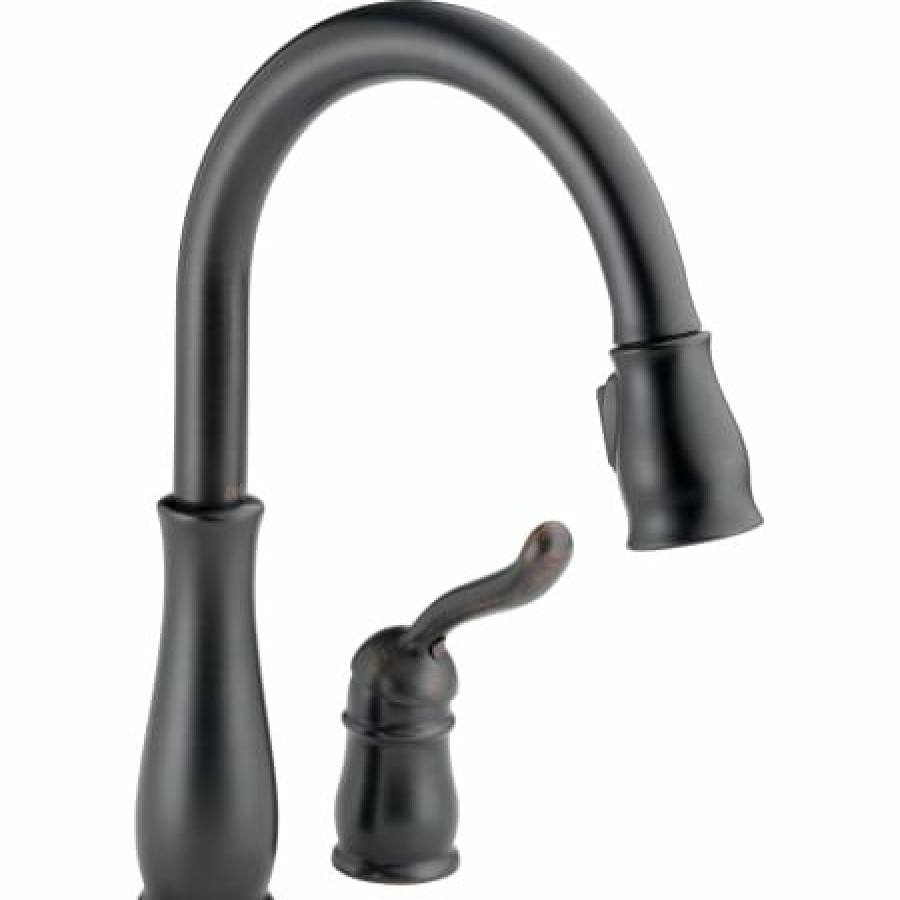 * Pullout Spray | Deals Delta Leland Pull-Down Kitchen Faucet With Magnetic Docking Spray Head Water Efficient Includes Lifetime Warranty